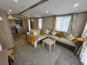 Golden Palm Resort - The Stonewood - Coastal Caravan Breaks